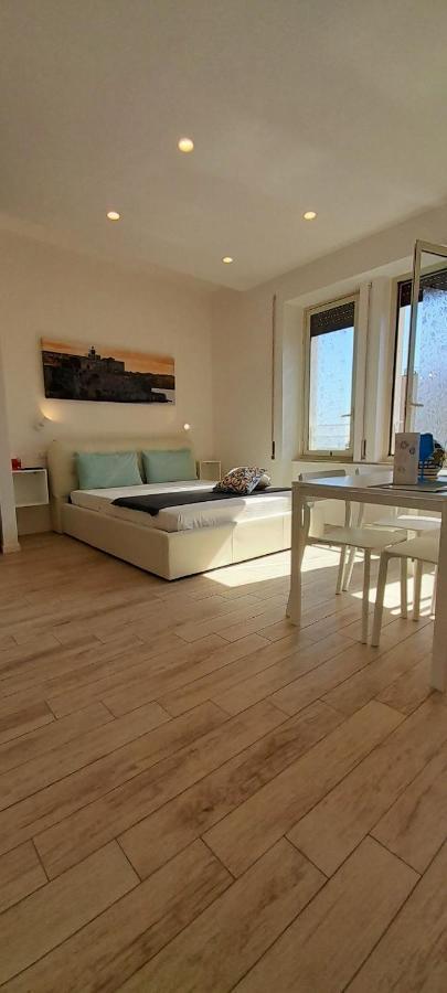 Barbara Classy Apartment 102 Syracuse Екстер'єр фото