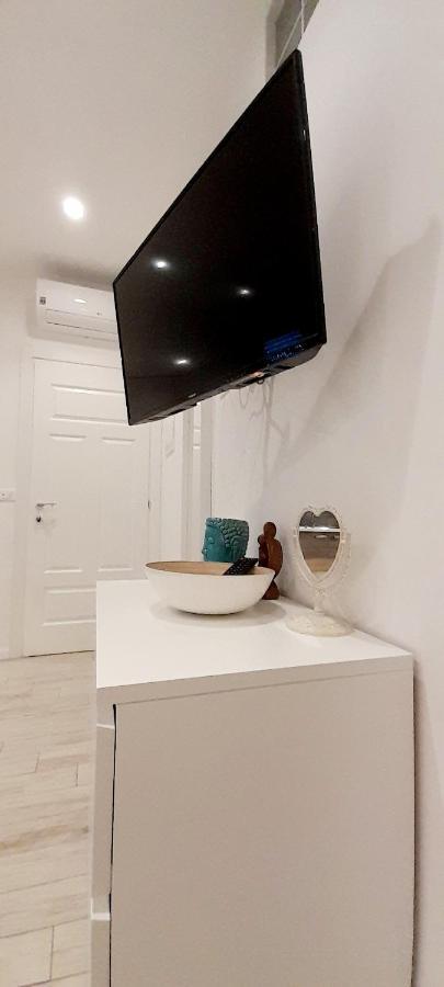 Barbara Classy Apartment 102 Syracuse Екстер'єр фото