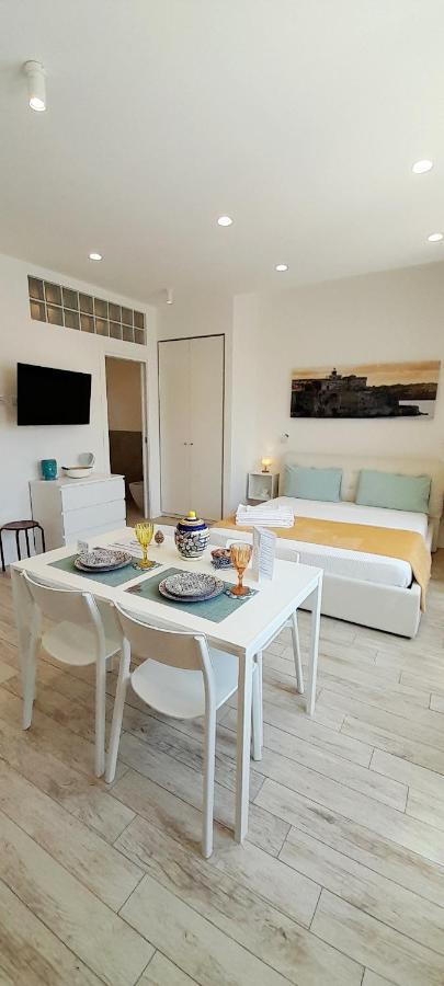 Barbara Classy Apartment 102 Syracuse Екстер'єр фото