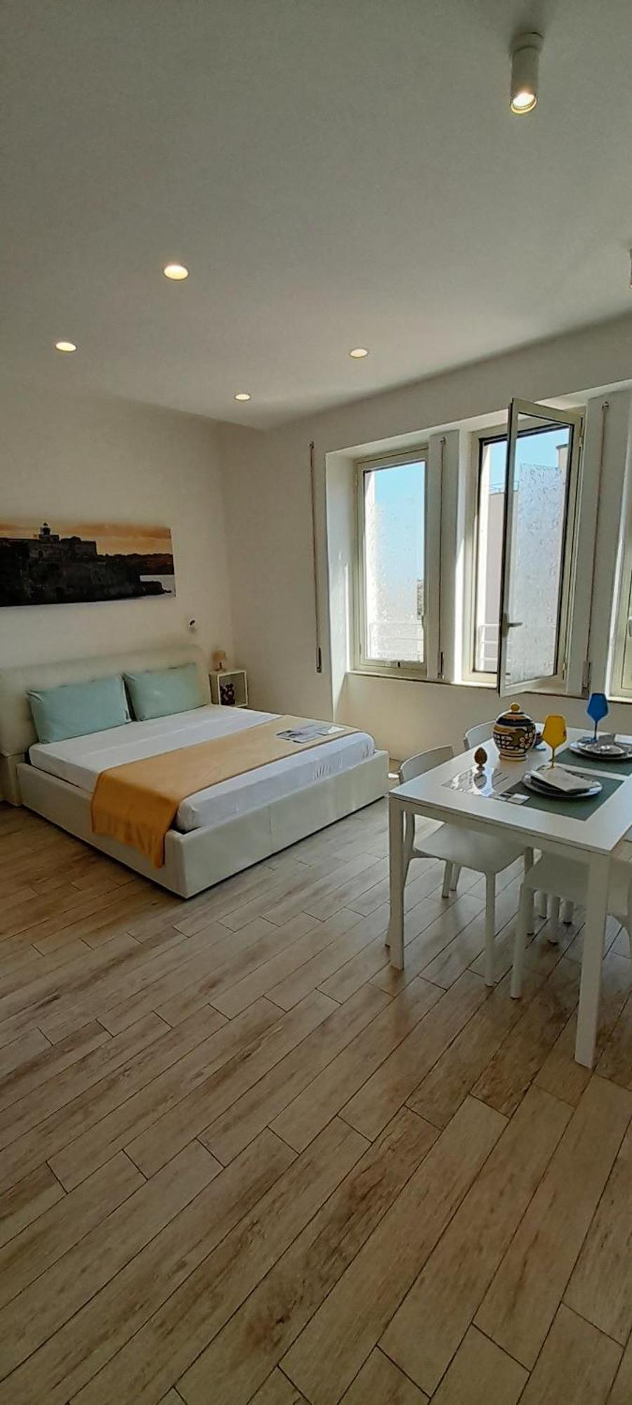 Barbara Classy Apartment 102 Syracuse Екстер'єр фото